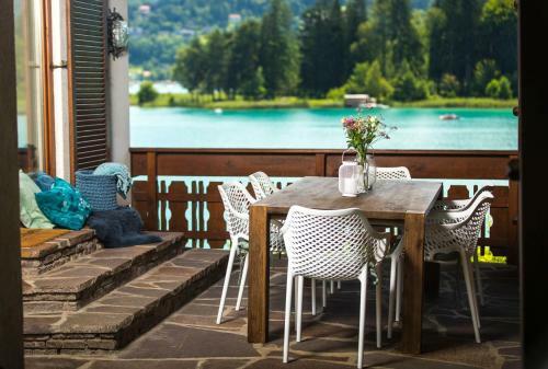 Ferienhaus Faakersee Hideaway Am See