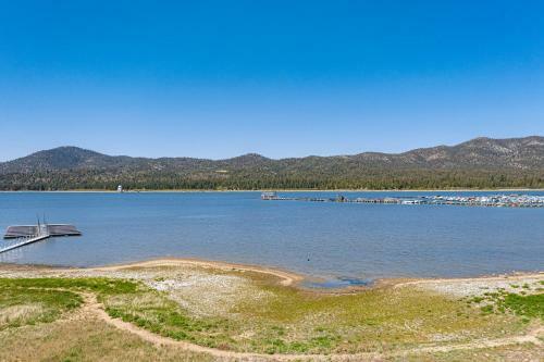 Apartamento Big Bear Lakefront Condo With Dock