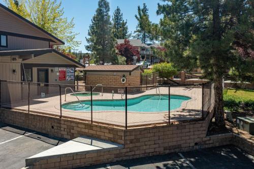 Apartamento Big Bear Lakefront Condo With Dock