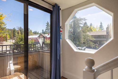 Apartamento Big Bear Lakefront Condo With Dock
