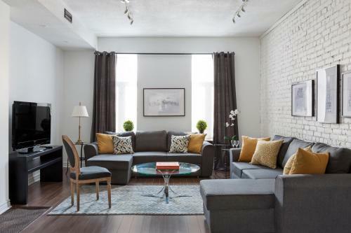 Apartamento Dreamy Heritage Grey Stone, Plateau Mont-royal