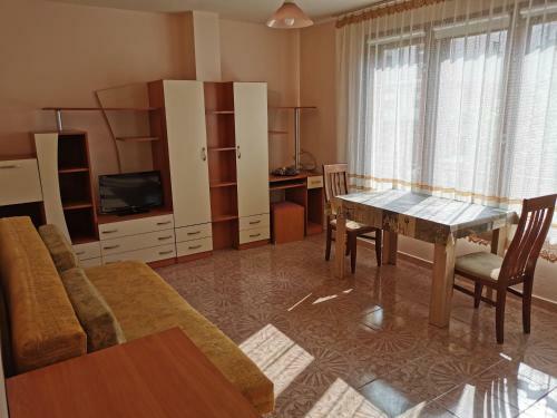 Alex Apartment