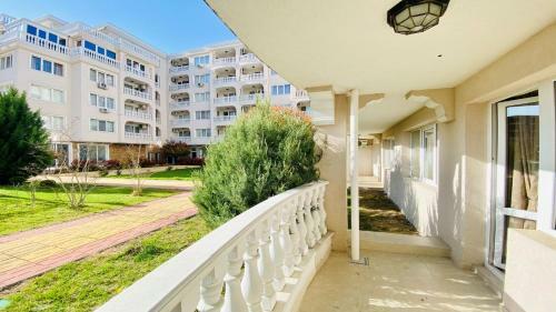 Bratanov Lifestyle Deluxe Apartment