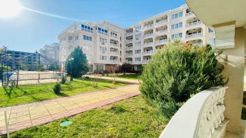 Bratanov Lifestyle Deluxe Apartment