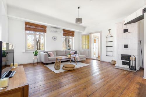 Harbour Apartment