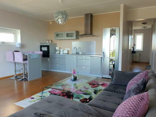 Seaview Apartment