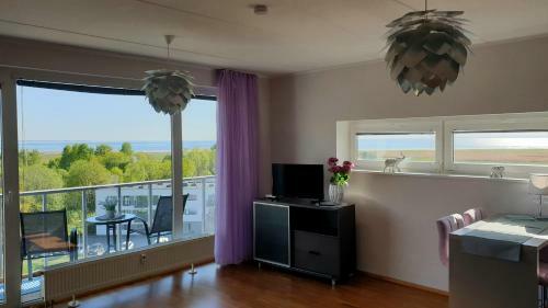 Seaview Apartment
