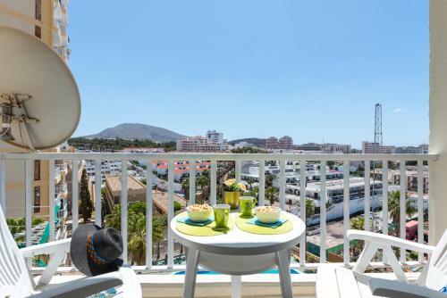 Very Central Apartment, Las Americas View!