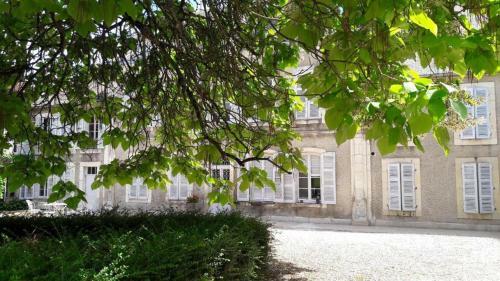 Hostal Une Maison De Famille