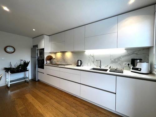 Villa Ascain, 5 Bedrooms, 11 Persons - Fr-1-239-776