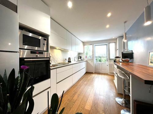 Villa Ascain, 5 Bedrooms, 11 Persons - Fr-1-239-776