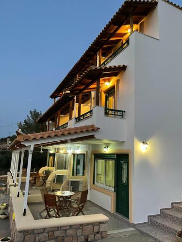 Hotel Niriides Rooms