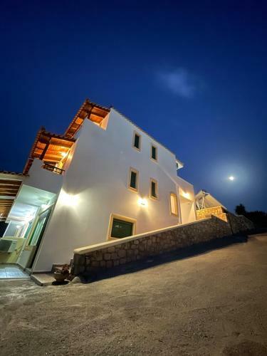 Hotel Niriides Rooms