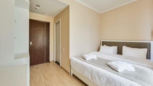 Lisi Hills Hotel