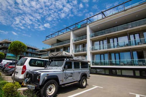 Lisi Hills Hotel