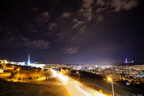 Lisi Hills Hotel