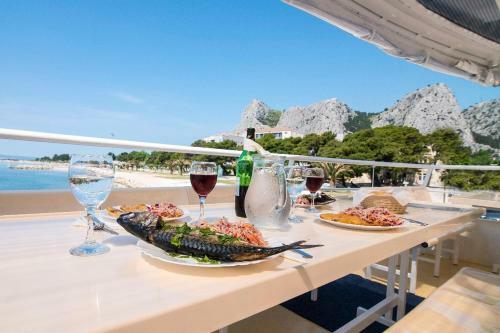 Apartamento Next To The Beach With Big Terrace And Seaview