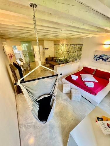 Apartamento Centralissimo Open Space 110 Mq Immerso Nel Verde