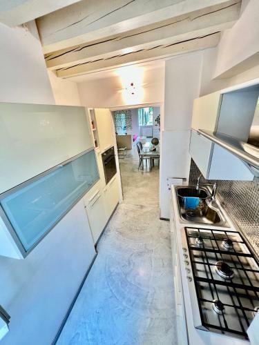 Apartamento Centralissimo Open Space 110 Mq Immerso Nel Verde