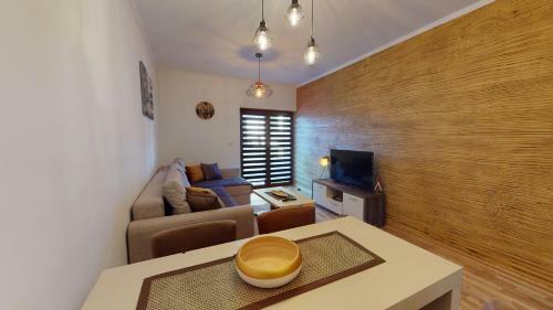 Apartmani Radomirovi?