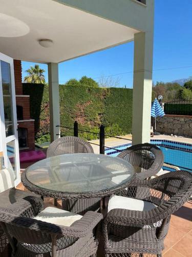Fethiye?de Havuzlu Ve Bah�eli 4+1 Tripleks Villa Oasis