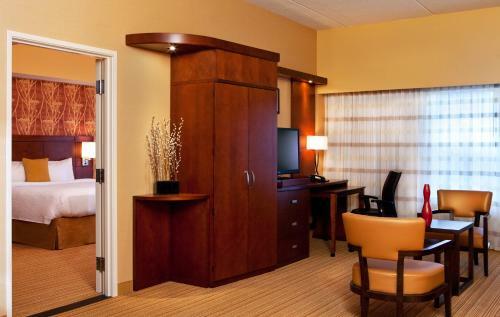 Hotel Courtyard By Marriott Syracuse Downtown At Armory Square