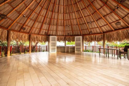 Apartamento Espectacular Apto Para Estrenar Con Vista Al Mar