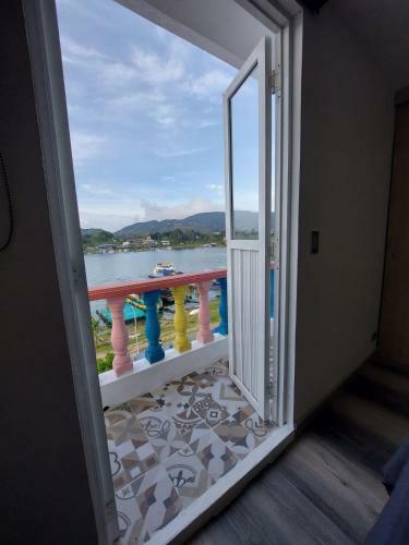 Apartamento Malec�n Guatap�
