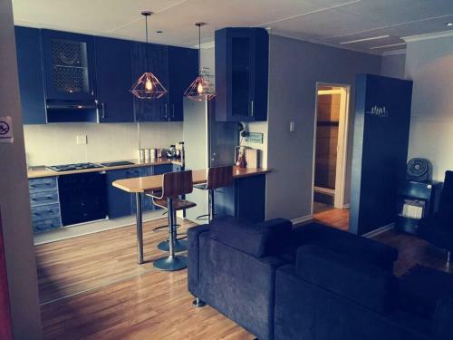 Apartamento Stylish Open Plan Townhouse