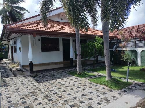 Hostal Nivashri Nivasam
