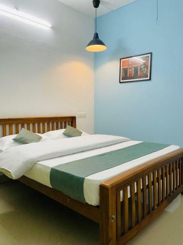Happy Living Service Apartment