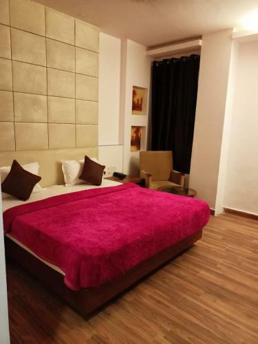 Hotel Aula Grand By Golden Plate