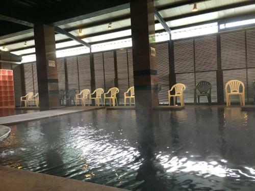 Teng-long Hot Spring Village