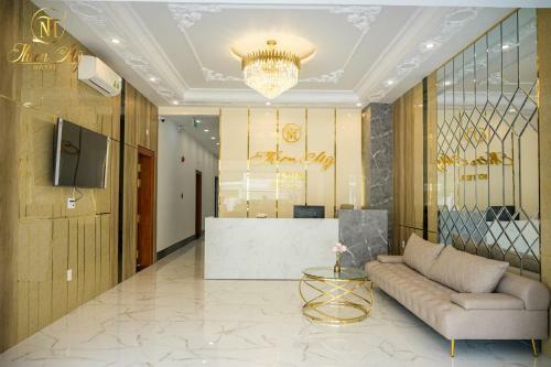 Hotel Kh�ch S?n Thi�n M?