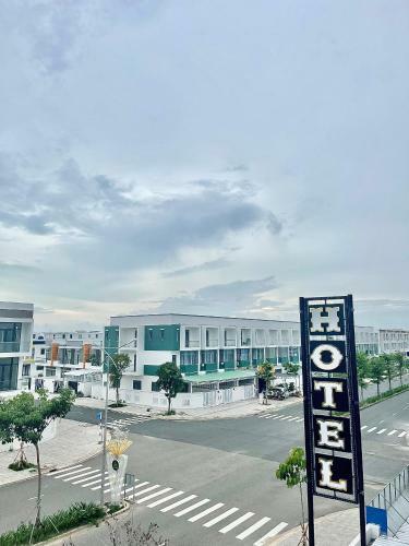 Hotel Kh�ch S?n Thi�n M?