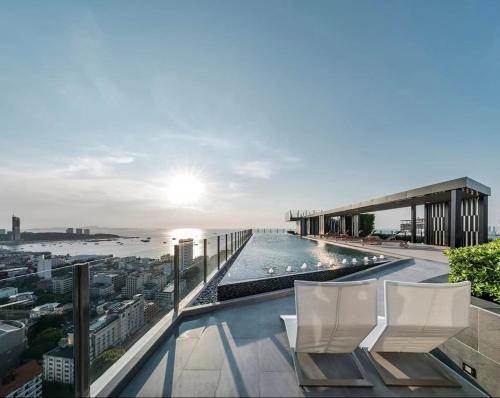 Apartamento Pattaya The Base Central ????????