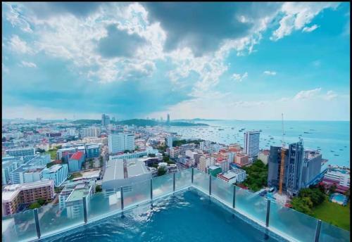 Apartamento Pattaya The Base Central ????????
