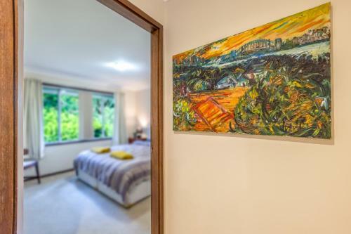 Horseshoe Falls Cottage