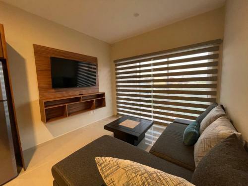Apartamento Paseo Lomas, Muy C�ntrico Y Equipado A 5 Min Playa