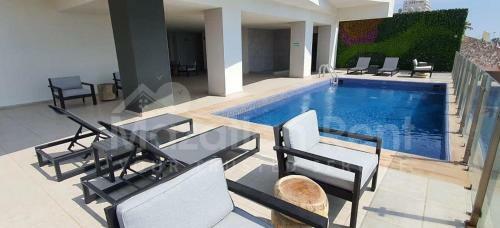 Luxury Beachfront Condo In Torre P�rtico