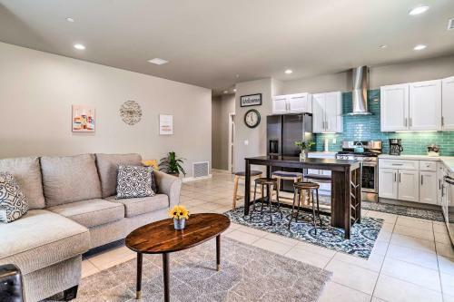 Desert Hot Springs Home Large Yard, Mtn View