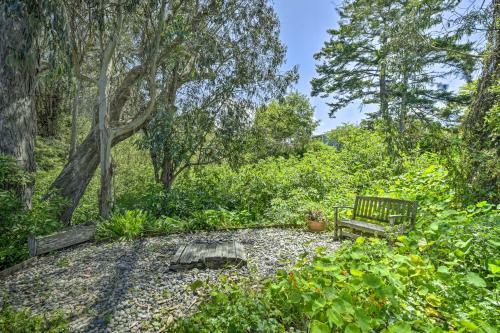 Apartamento Enchanting Studio With Garden About 1 Mi To Beach!