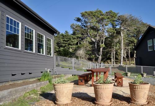 Cooks Beach House Home