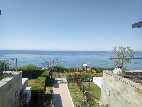 Dolce Vita II Waterfront Breeze Sea View Luxury Apartament