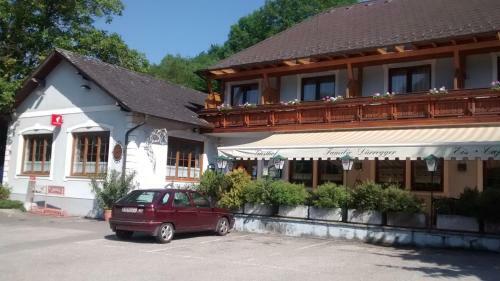 Posada Gasthaus D�rregger