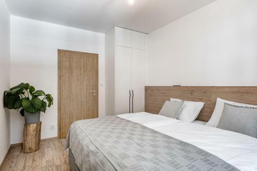 Apartamento Hubertus Karlova Stud�nka