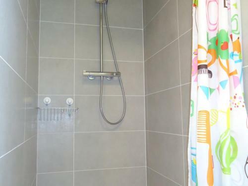 Villa Balaruc-les-bains, 1 Bedroom, 2 Persons - Fr-1-534-126