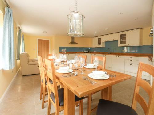 The Hayloft, Burton Bradstock