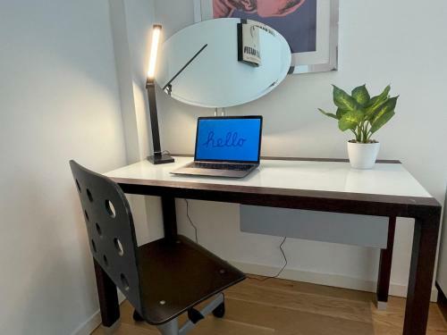 Pass The Keys Studio Apartment In The Iconic Cube