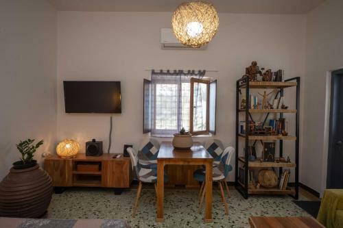 Marly's Home - Cycladic House In Imerovigli